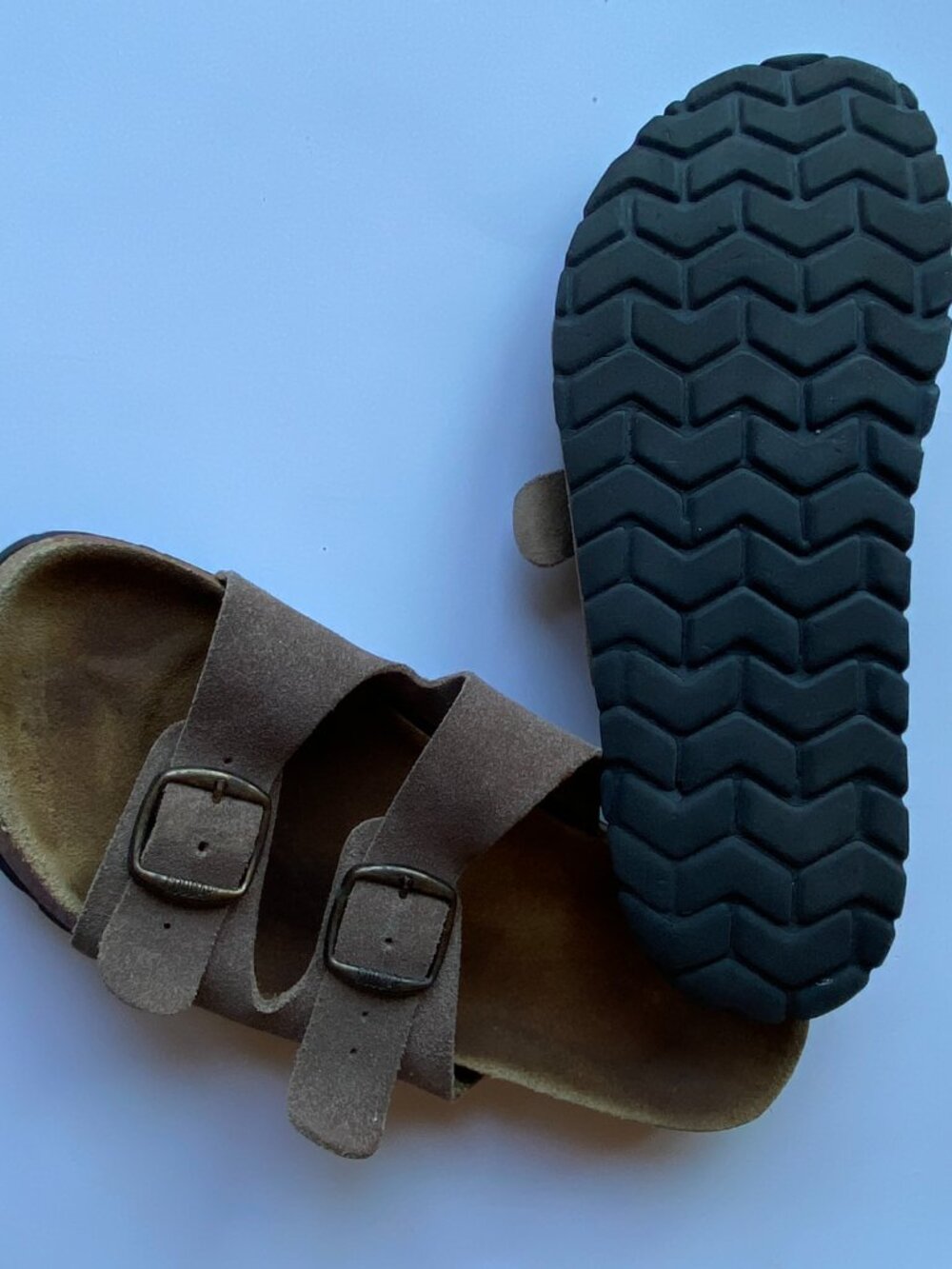 Brown Leather Cougar Sandals Size 9